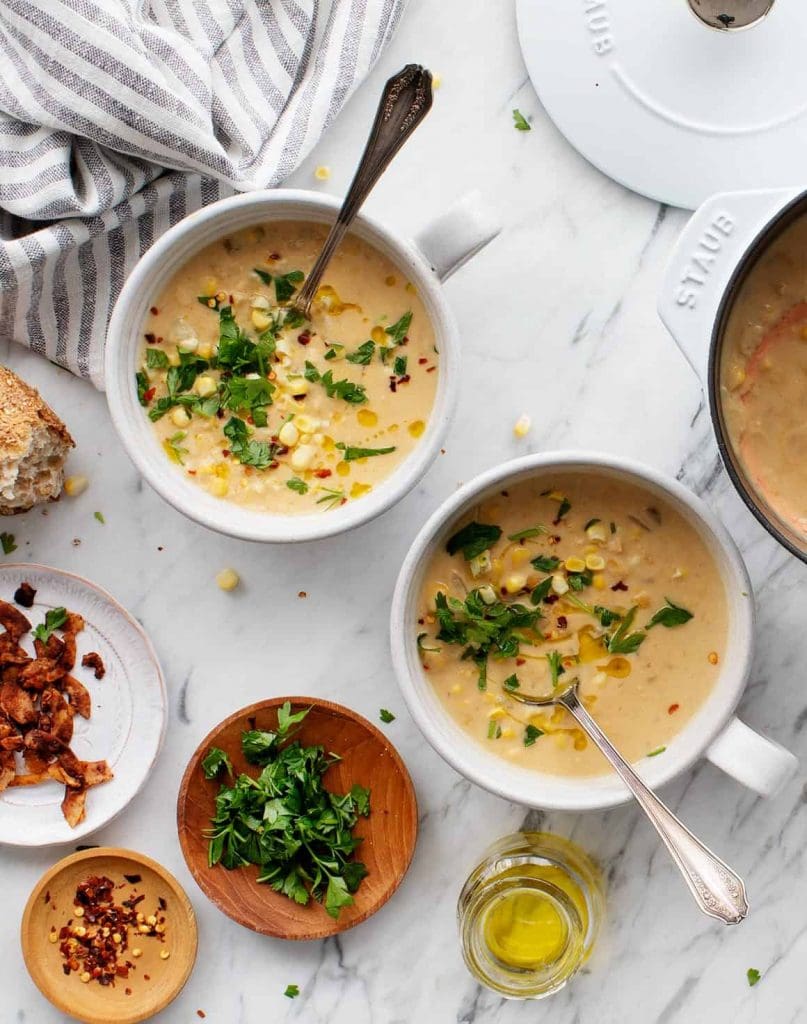Easy Vegetarian Chili Soup